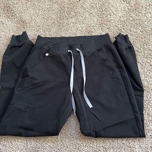 Figs Zamora joggers size small, black